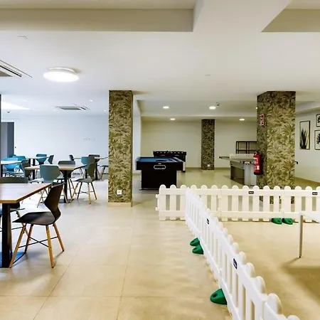 Luxury Duplex Penthouse دينايا